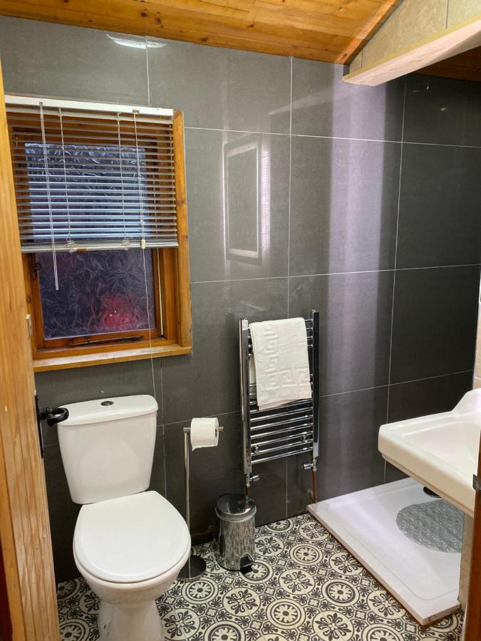 Otter 4 Hot Tub - Huntersmoon-Warminster-Bath-Salisbury Βίλα Εξωτερικό φωτογραφία